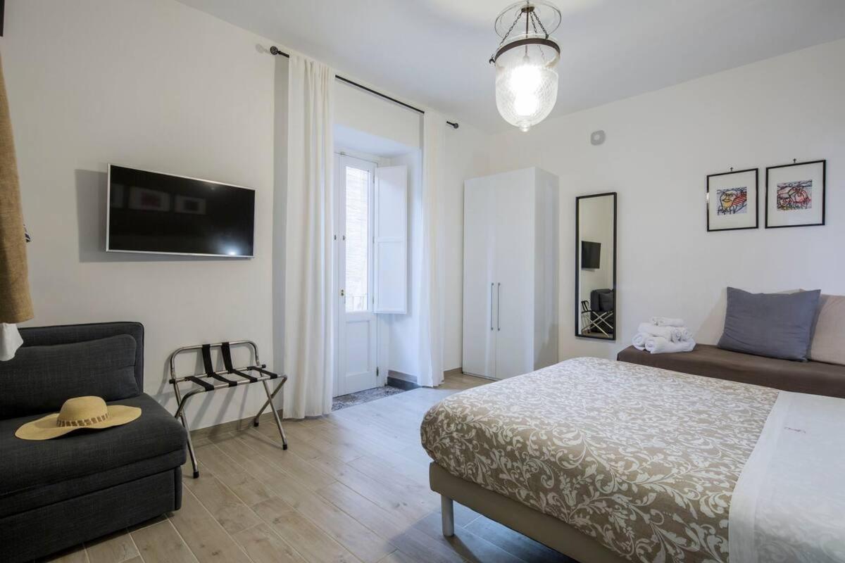 Apartment Time *