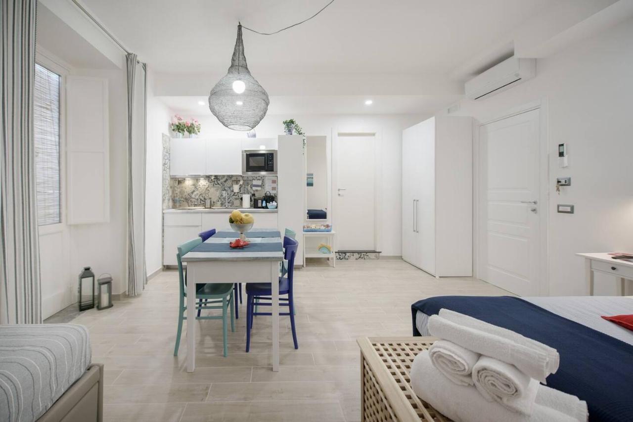 Apartment Time *